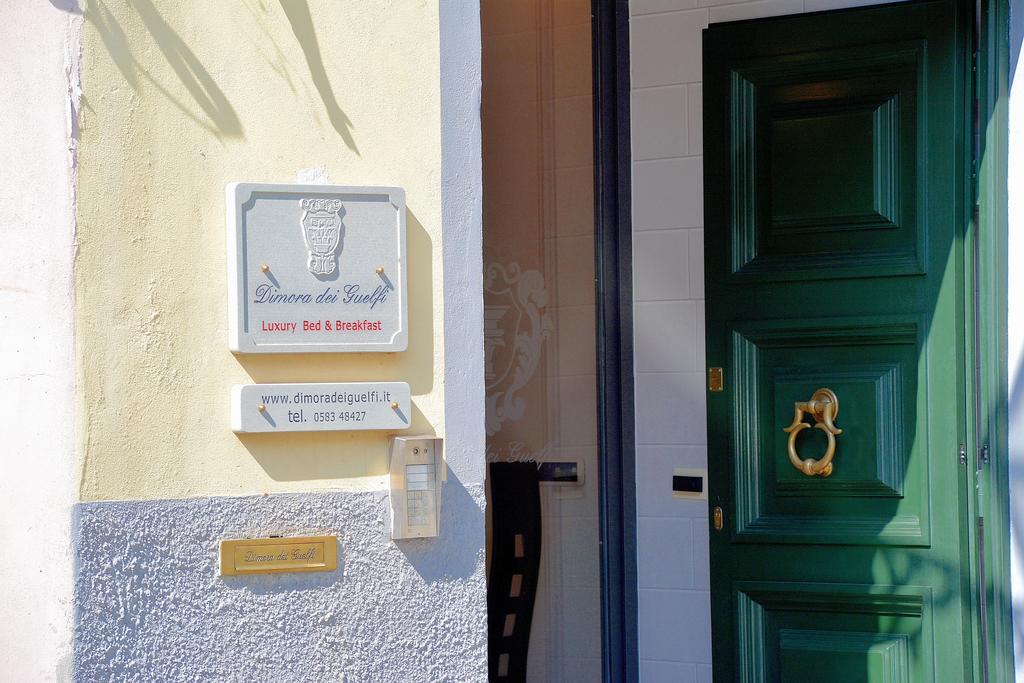 לוקה Dimora Dei Guelfi Luxury Rooms מראה חיצוני תמונה